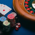 Why are lottery betting odds fixed before each draw?